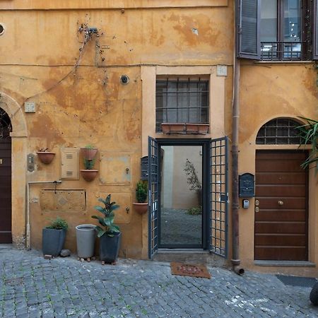 Iflat Cozy In Monti Apartment Rome Luaran gambar